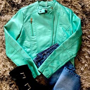 ASHLEY faux leather Moto Jacket, Med.